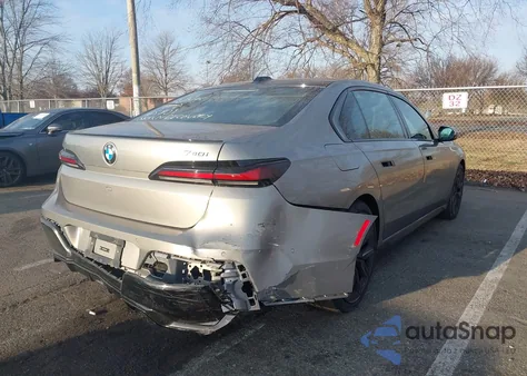 2024 BMW 740I z USA, uszkodzony, nr VIN WBA23EH0XRCR65801